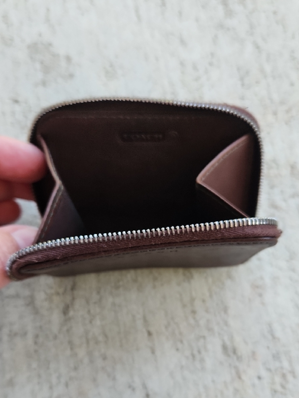 Vintage Coach Zip Around Wallet Brown Glove Tanned Leather Small Coin Purse - Picture 4 of 9
